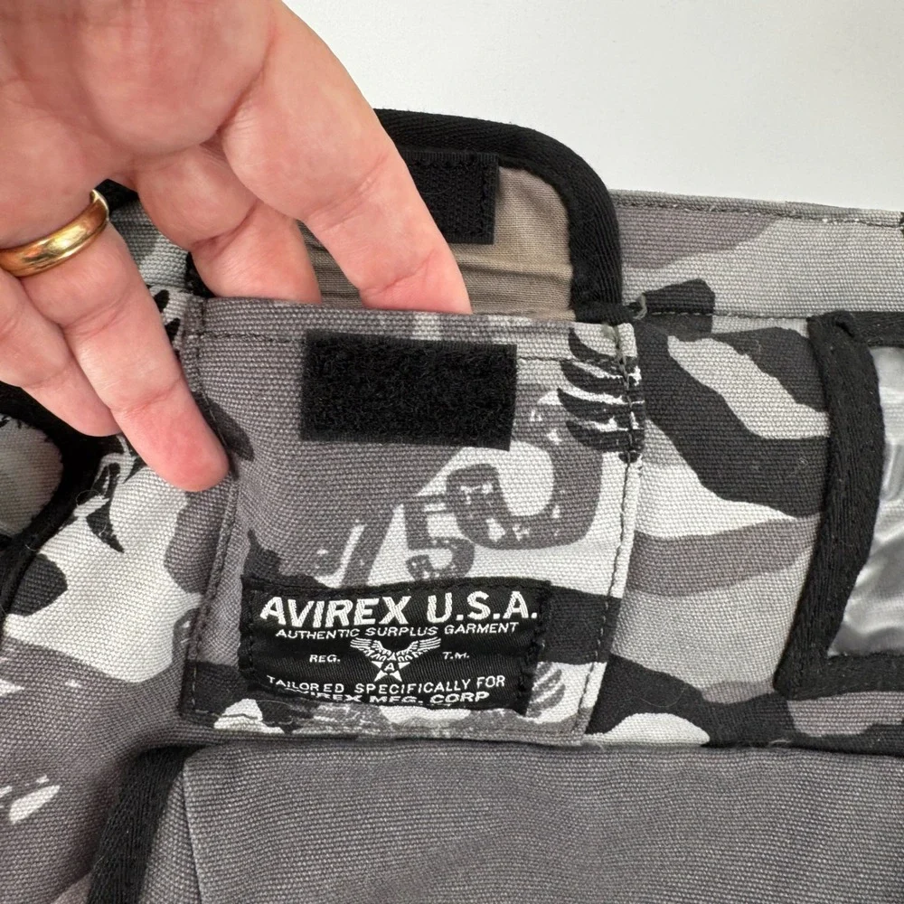 Avirex usa square
